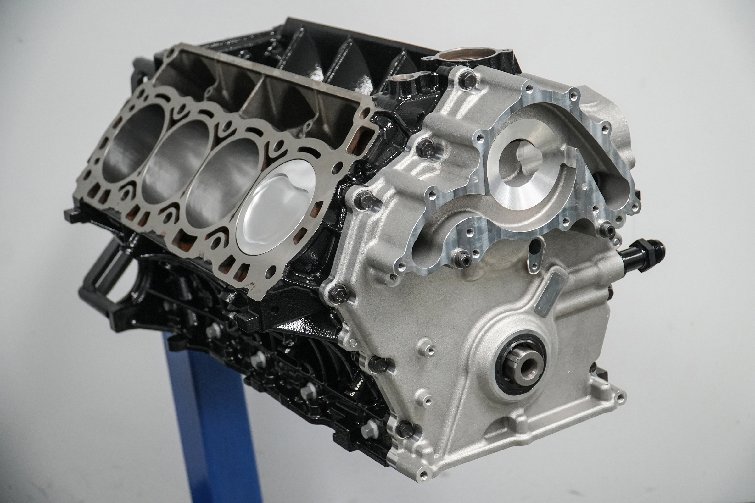 Late Model Engines Turns Bosszilla Into A 460-Cube Brawler