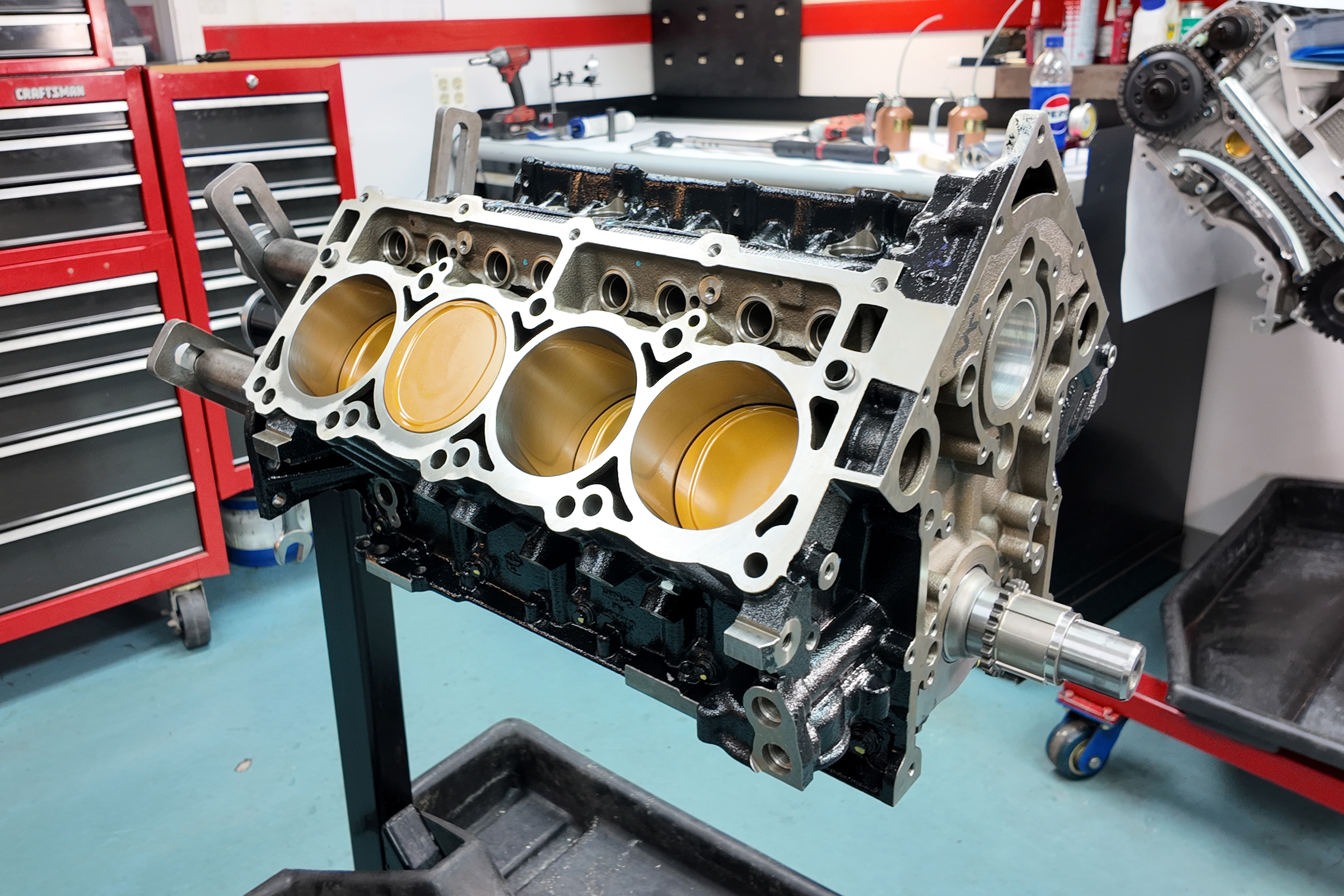 Livernois Gets Into The Gen-III HEMI With A 401-Cube Short-Block