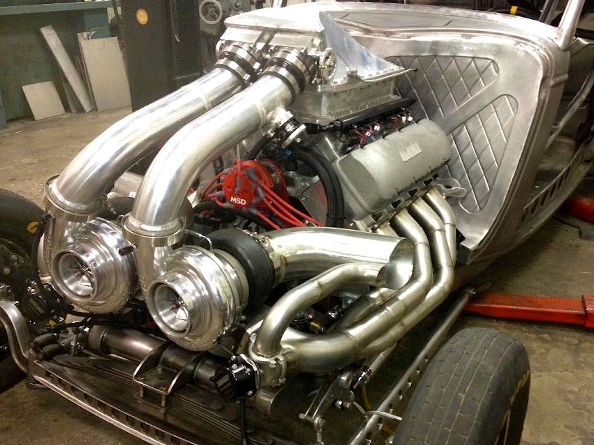 Video Update: Twin-turbo Street Rod Engine Boast Power Over Chrome