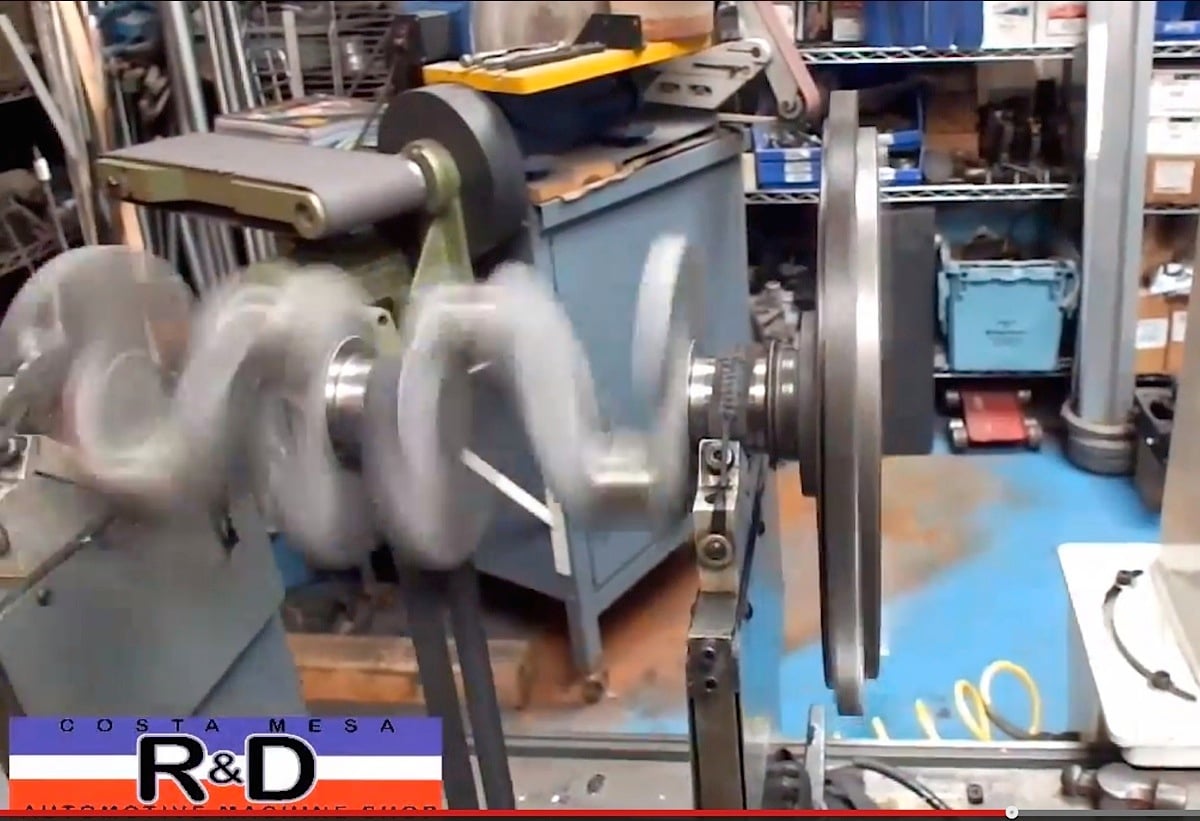 Video: Checking Ring Gear Alignment On The Crankshaft Balancer