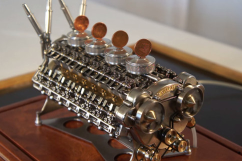 Video: Scale Model W32 Engine Is Precision Masterpiece