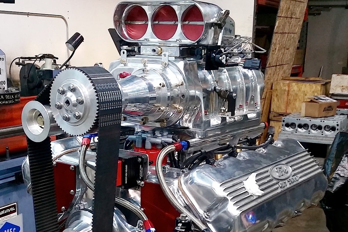 Shuraba Calvo aleatorio SOHC Engine Sets Long-stroke Record