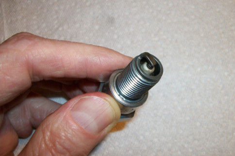 Reading The Plugs: Spark Plug Tuning With Different Fuels