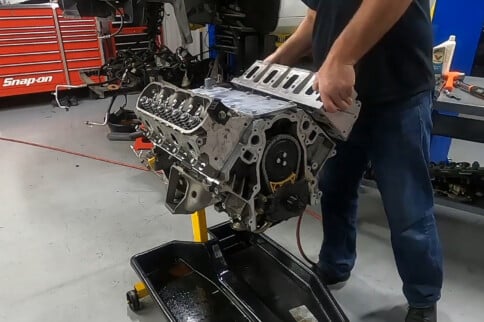 It’s Got A Cop Motor: Rebuilding A Police Car Engine With Melling